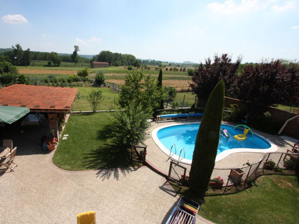 Der Blick vom ersten Stock nach Süden